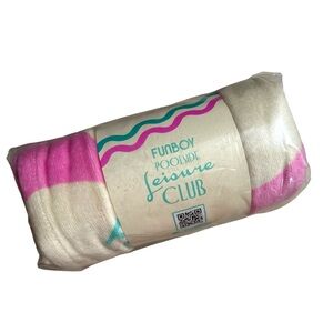 FUNBOY NWT Poolside Leisure Club Pink Plush Beach Towel Oversized 68” x 30” NWT